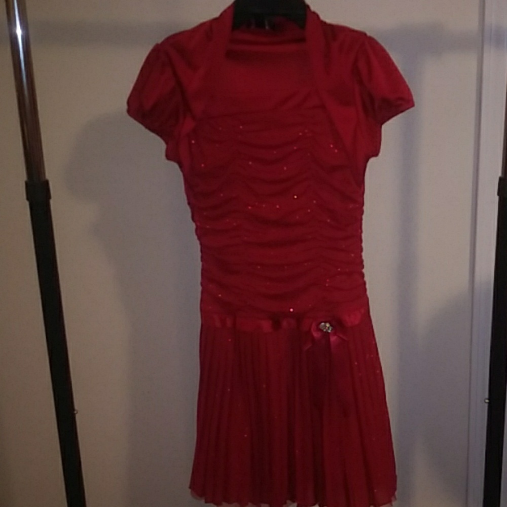 💖GORGEOUS RED BLING ROUCHED DRESS